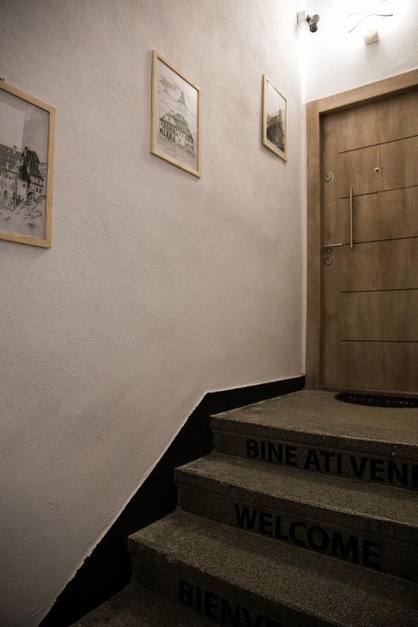 Luky10 Braşov Exterior foto